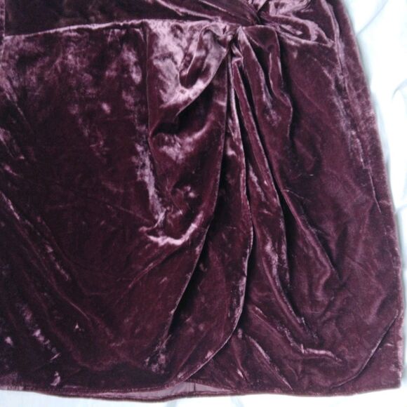 New Loft Velvet Twist Shift Skirt Purple Zip Closure Womens Size 4 - Picture 4 of 8